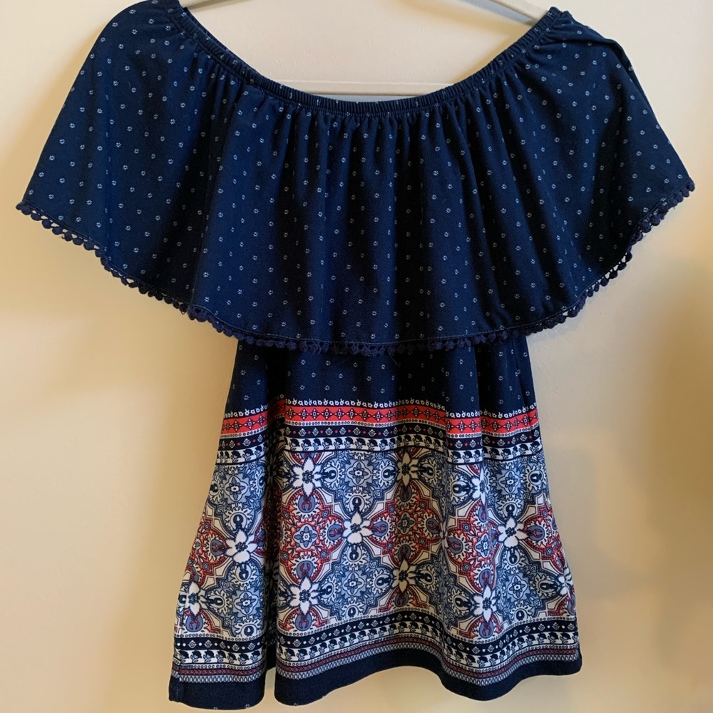 Fun design top